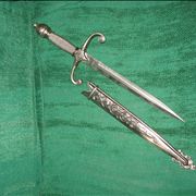 Picture Of Silver Sword Weapon
